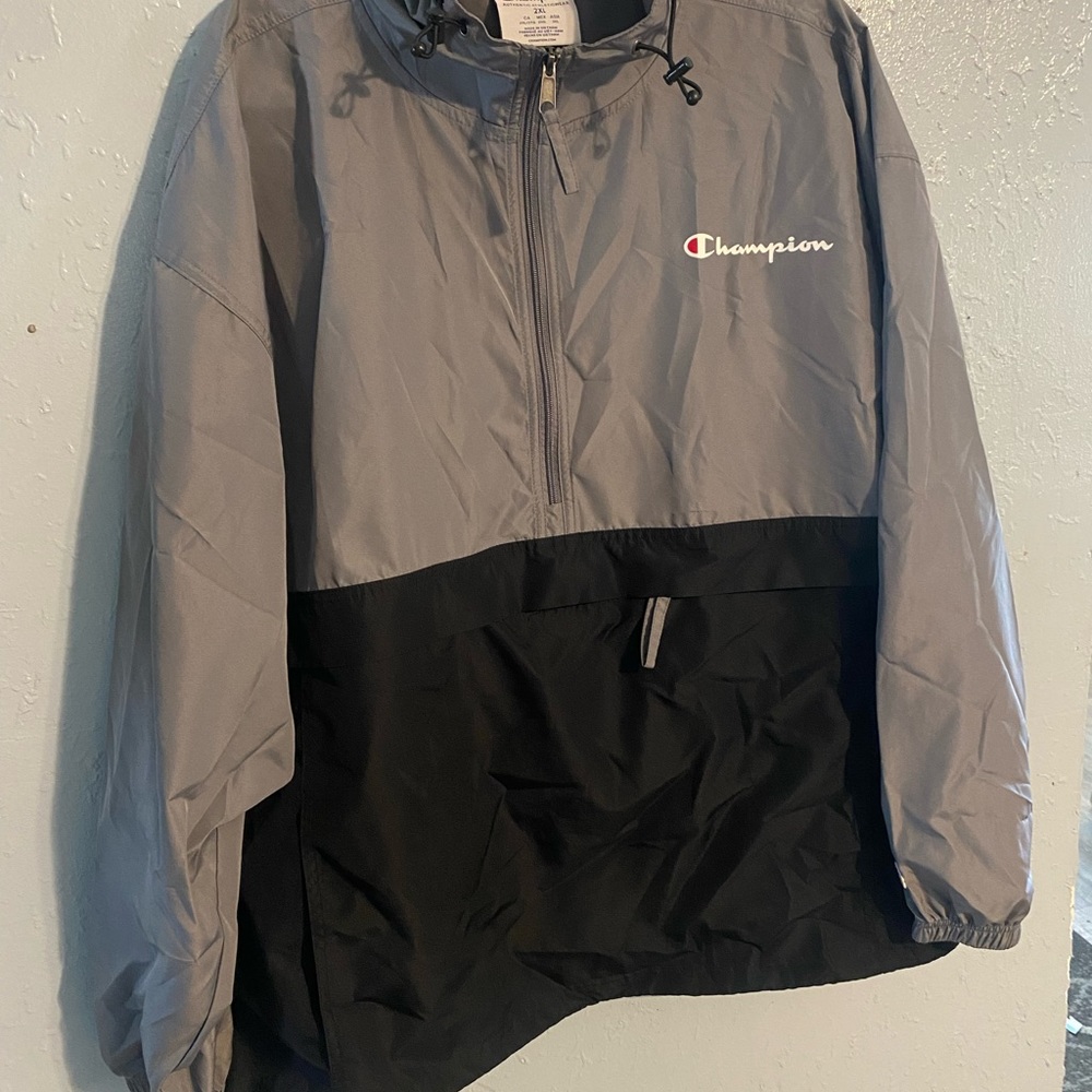 Men’s 2xl windbreaker champion